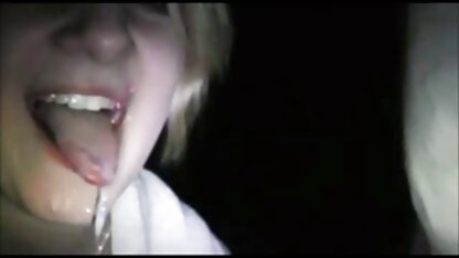 Loira pornôdedesenho fodida na boca durante a audição em vídeo Amador